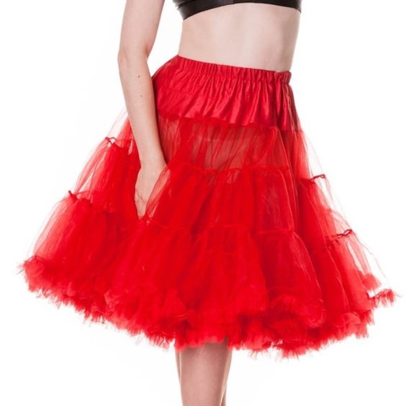 Red Full sweep Petticoat 2 Huge thick soft layers of nylo… - Picture 1 of 4